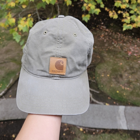 Carhartt Gray Cap with Leather Logo Patch - Picture 5 of 6